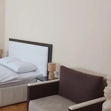 White Rooms On City Center Lviv Exterior photo