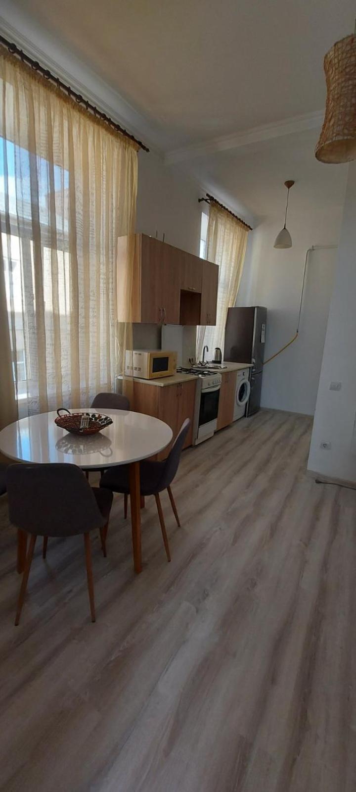 Apartment White On Center Lviv